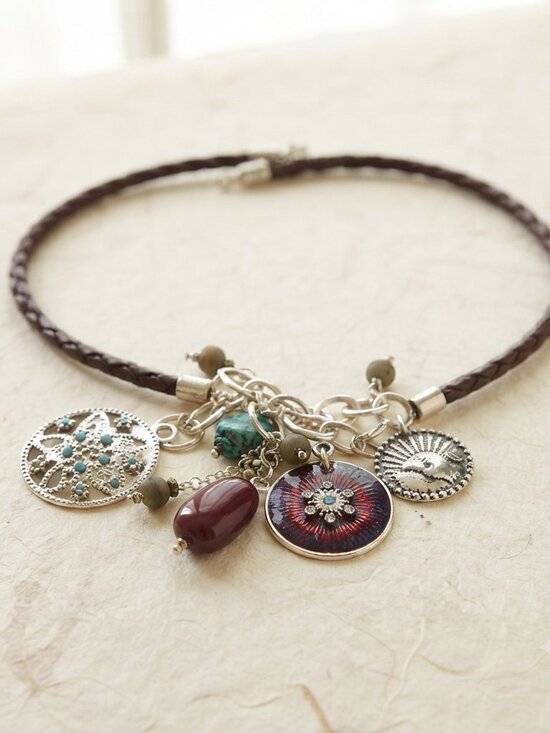 Jewelry - Boho style necklace